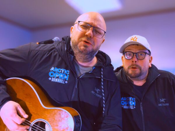 Hagen & Holm egne sanger